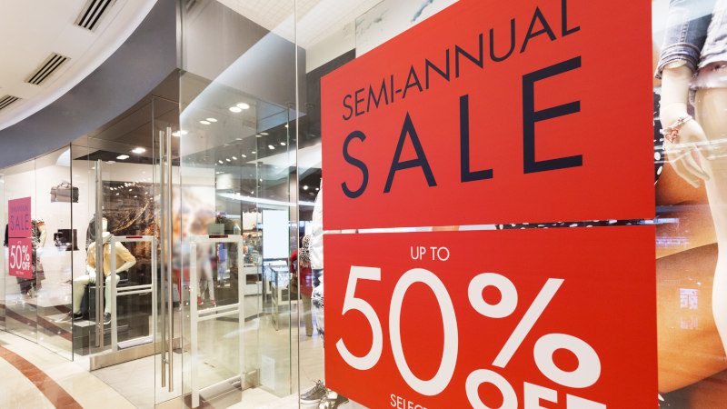 Are Business Signs Still Relevant in the Digital Age?